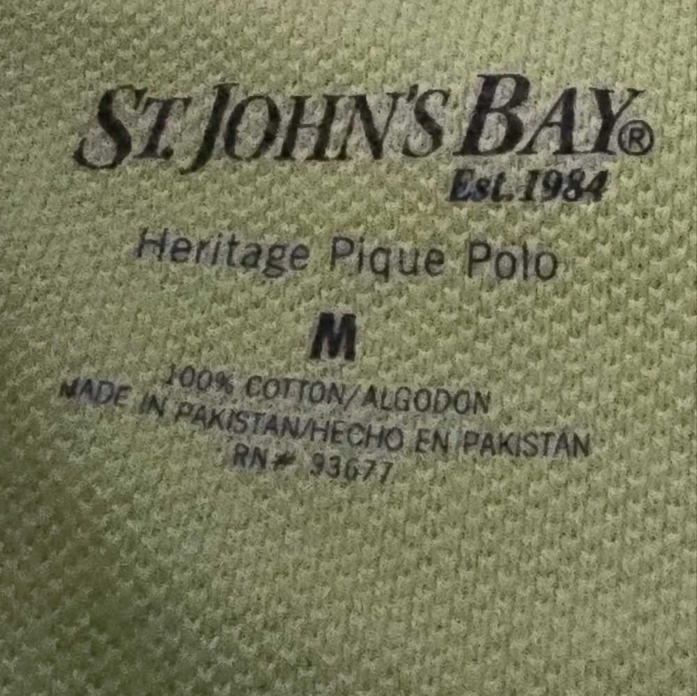 St. Johns Bay Polo Shirt. Size M - Picture 6 of 6